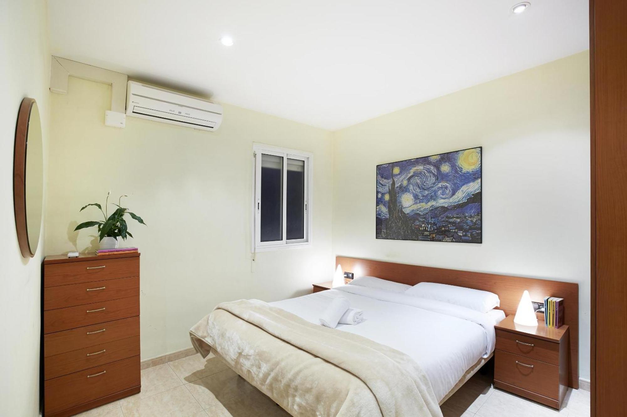 Apartamentos Calvet Βαρκελώνη Εξωτερικό φωτογραφία